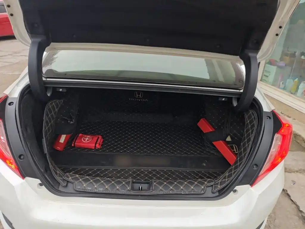 Honda Civic — миниатюра 19