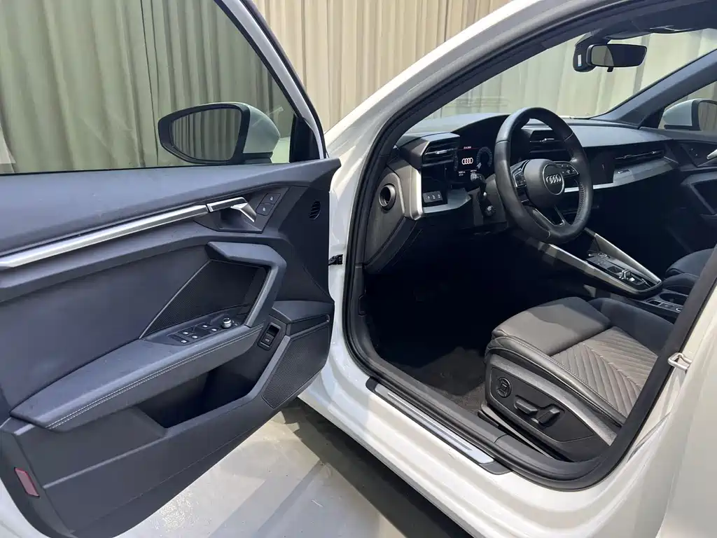 Audi A3 — миниатюра 4
