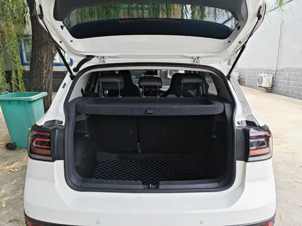 Volkswagen T-Cross — миниатюра 19