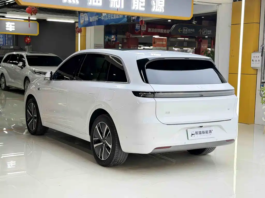 Li Auto IDEAL L6