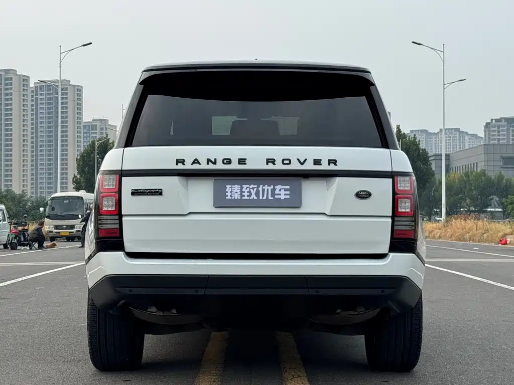 Land Rover Range Rover — миниатюра 9
