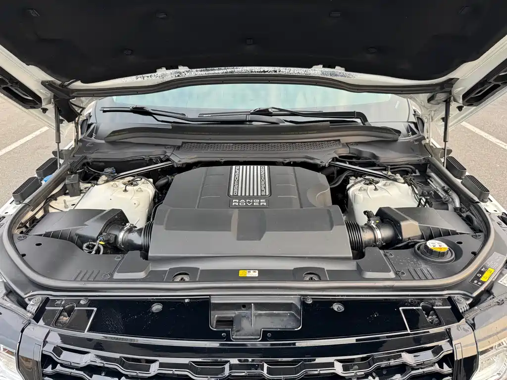 Land Rover Range Rover — миниатюра 33