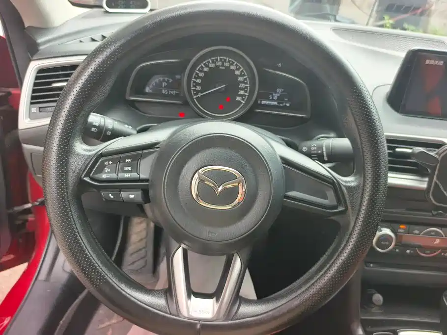 Mazda 3 Axela — миниатюра 14