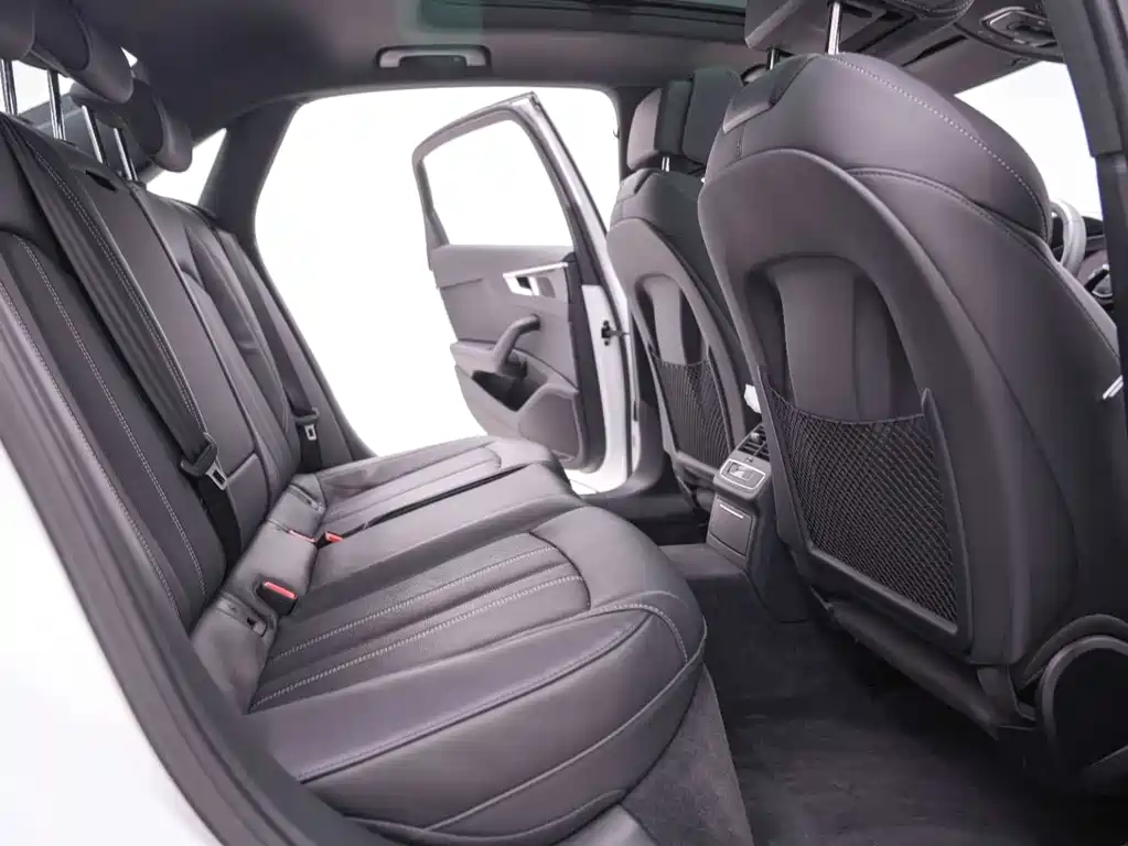 Audi A4L — миниатюра 26