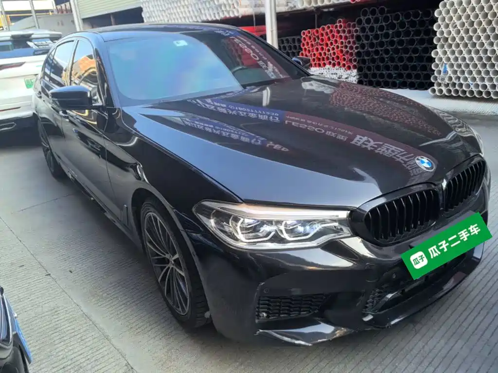 BMW 5 Series — миниатюра 4