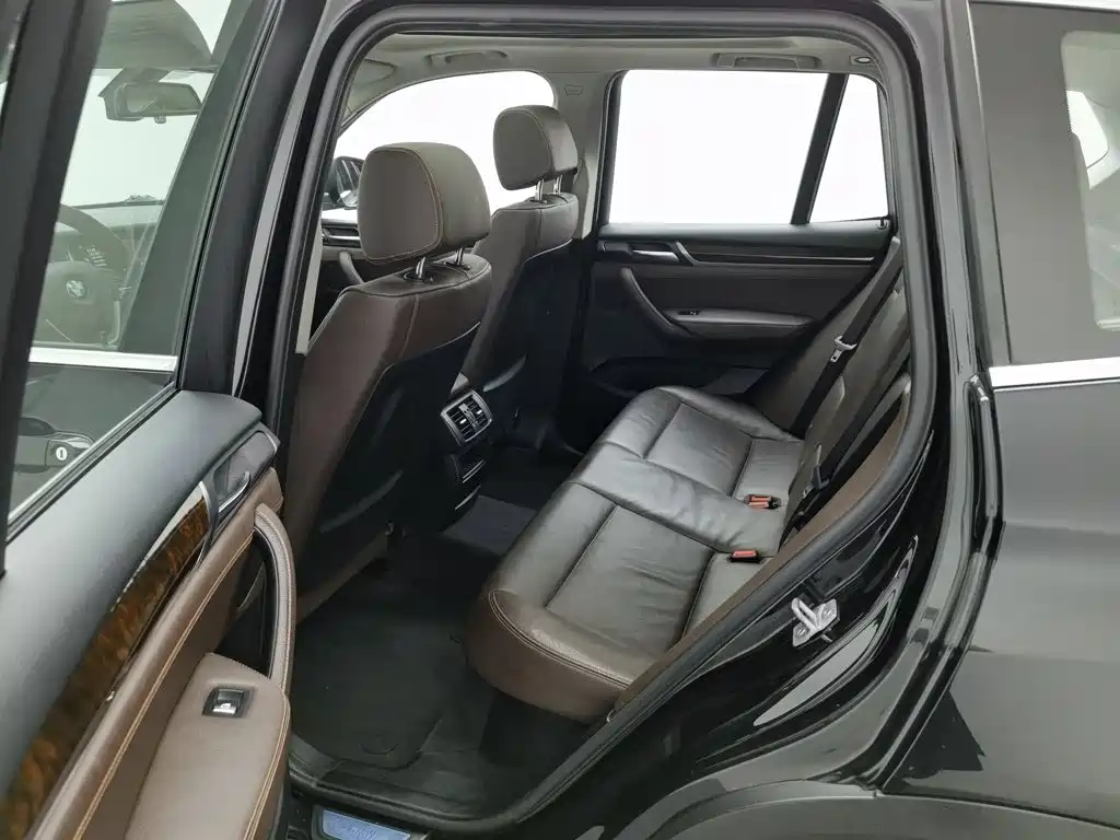 BMW X3 (Import) — миниатюра 15