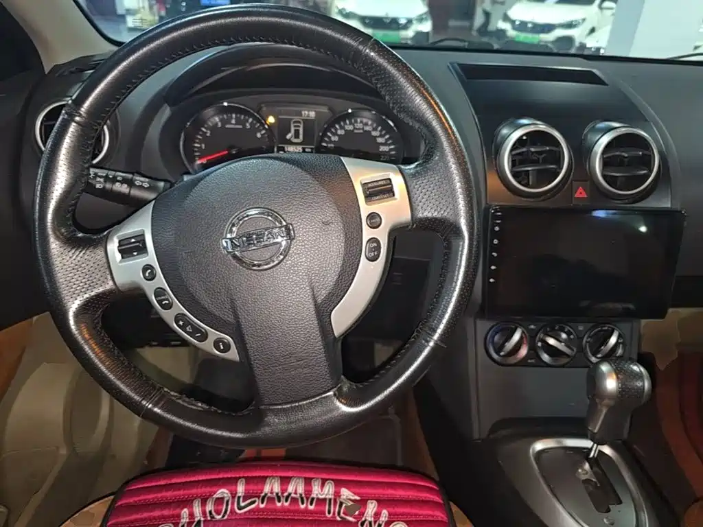 Nissan Qashqai — миниатюра 11