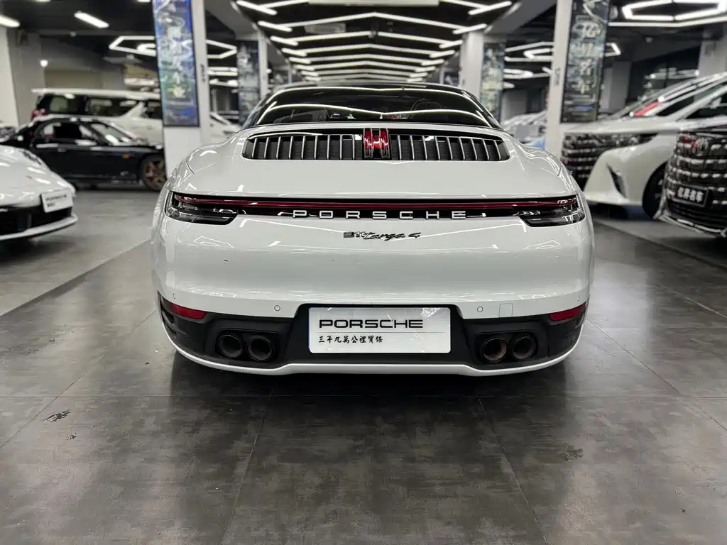 Porsche 911 — миниатюра 10