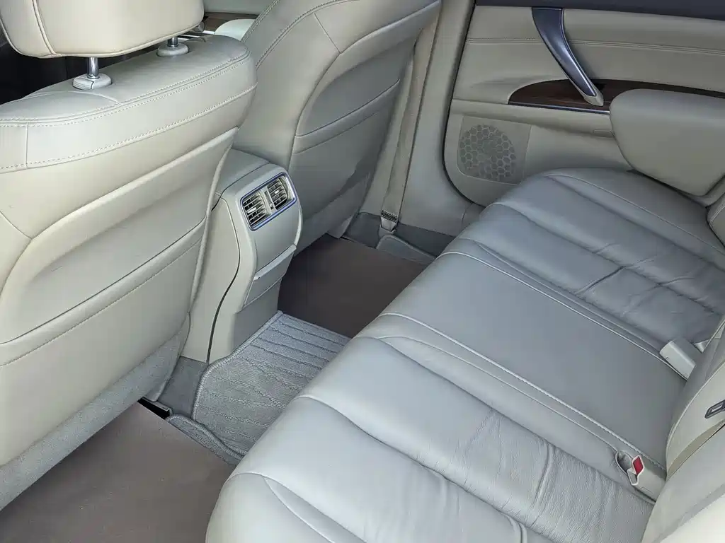 Nissan Teana — миниатюра 10