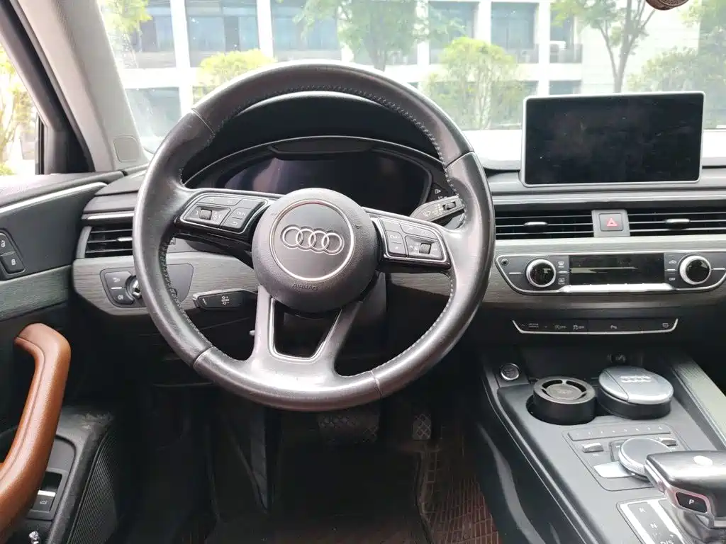 Audi A4L — миниатюра 3