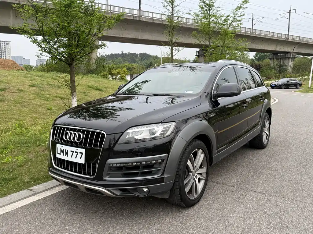 Audi Q7 2015