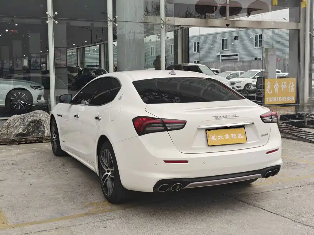 Maserati Ghibli — миниатюра 14