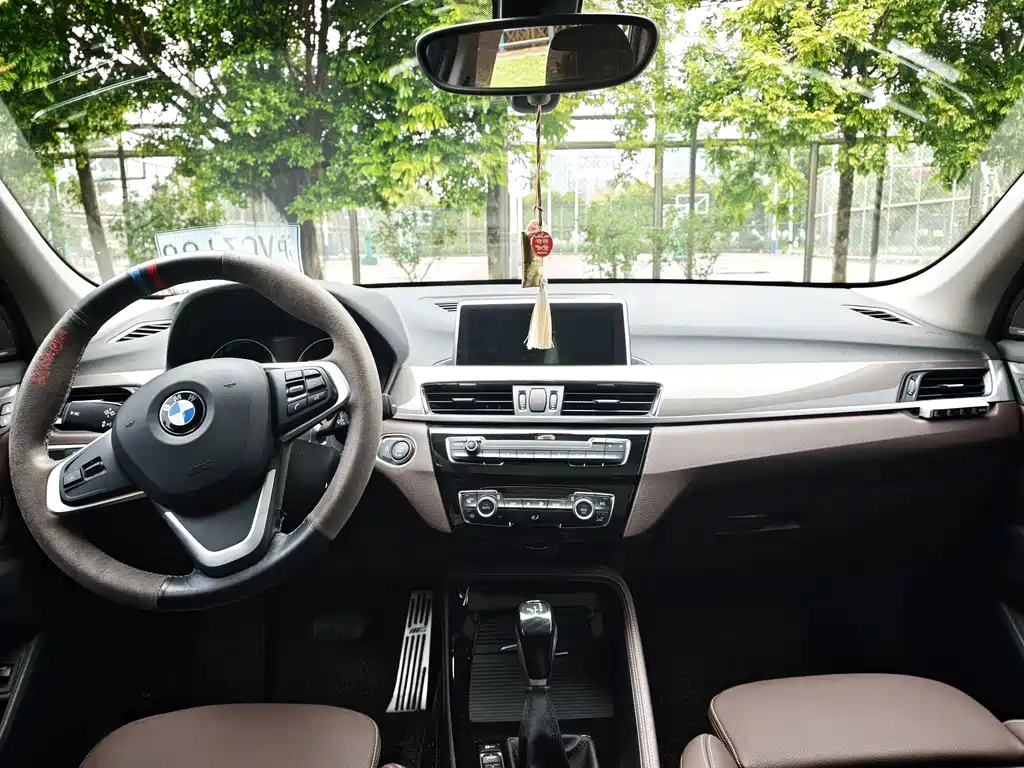 BMW X1 — миниатюра 14
