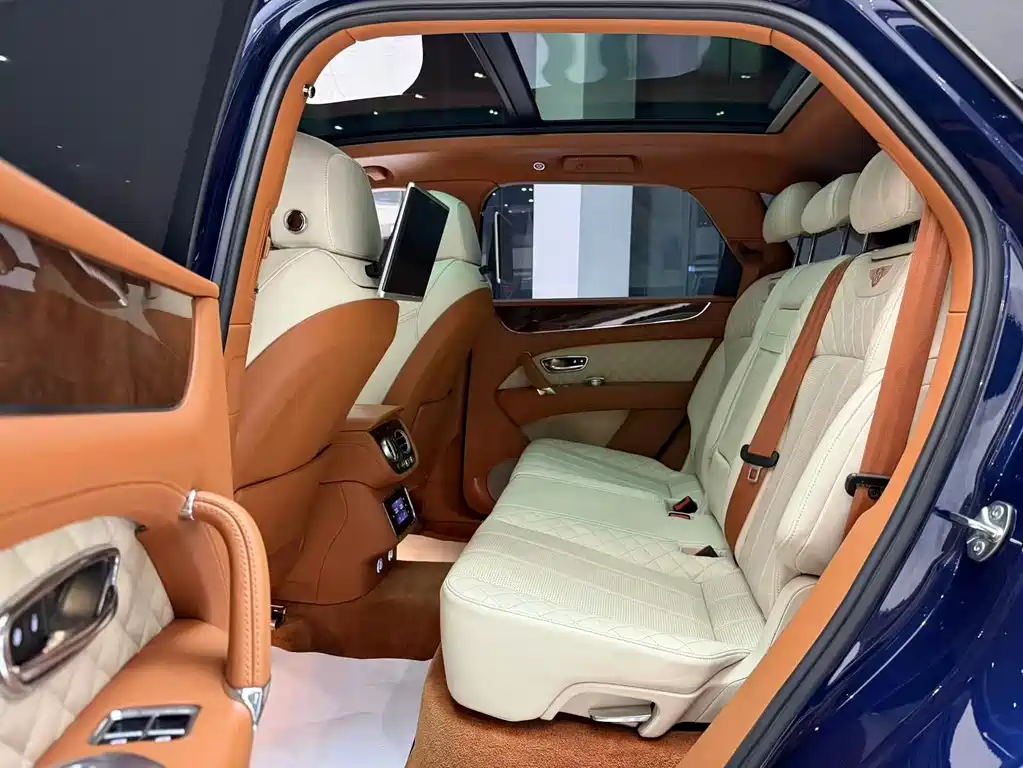 Bentley Bentayga 2016 6.0T Standard