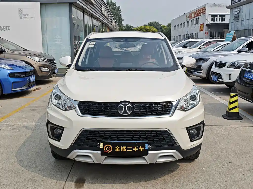 BAIC Senova X35 — миниатюра 6