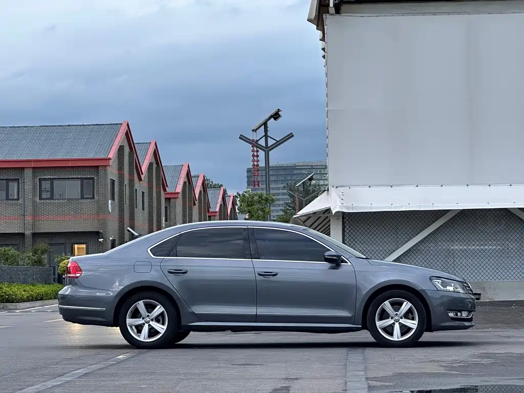 Volkswagen Passat — миниатюра 5