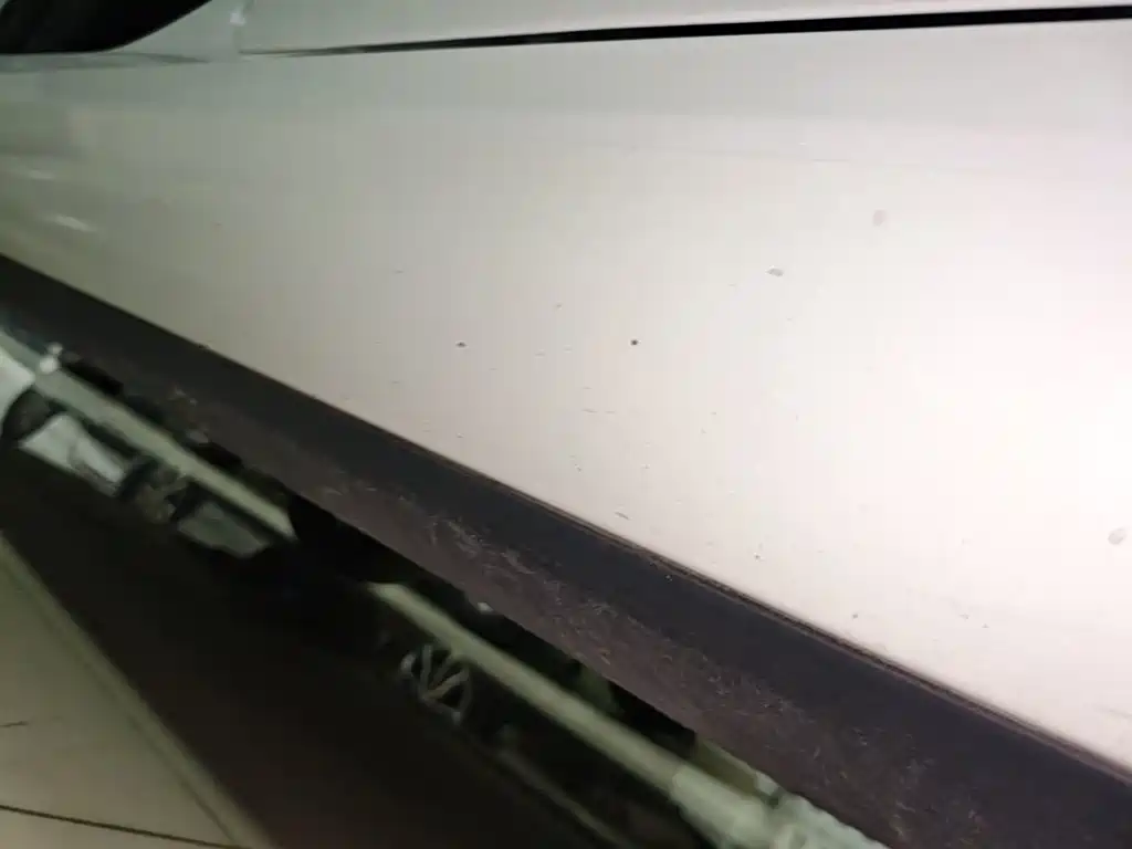 Tesla Model 3 — миниатюра 22
