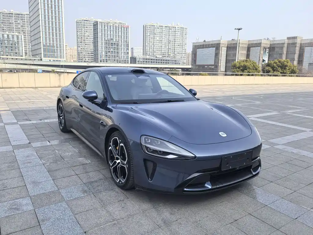 XIAOMI CAR XIAOMI SU7