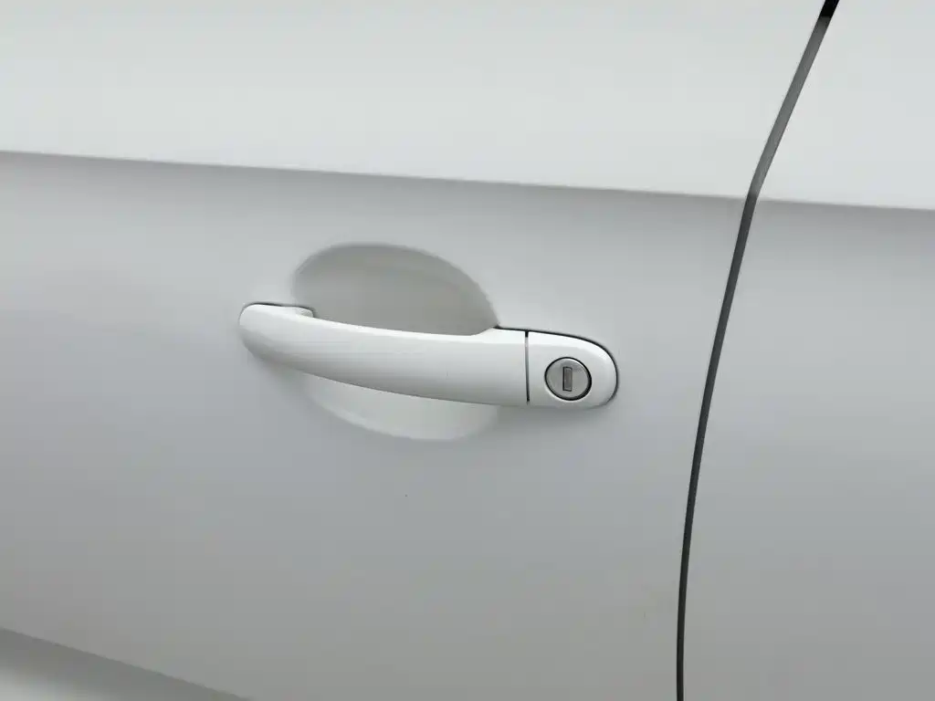 Volkswagen Santana — миниатюра 18