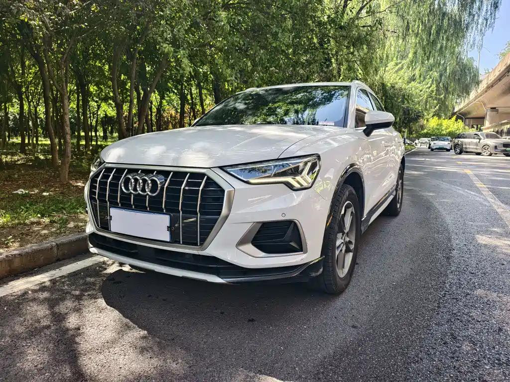 Audi Q3 2021