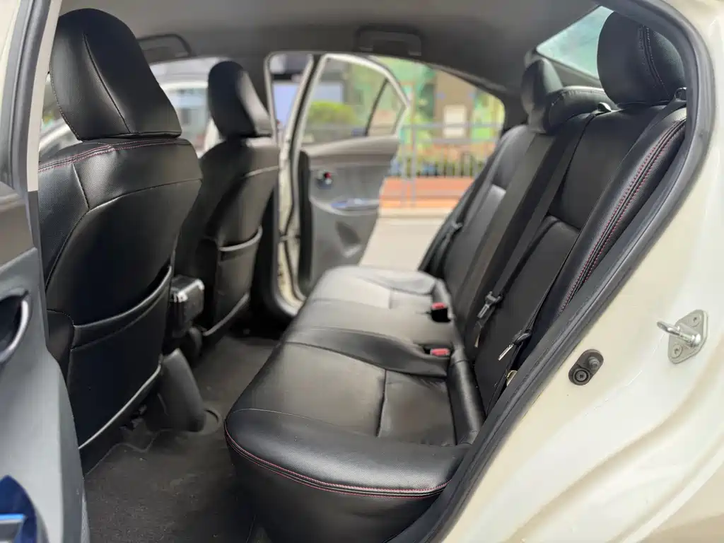 Toyota Vios — миниатюра 11