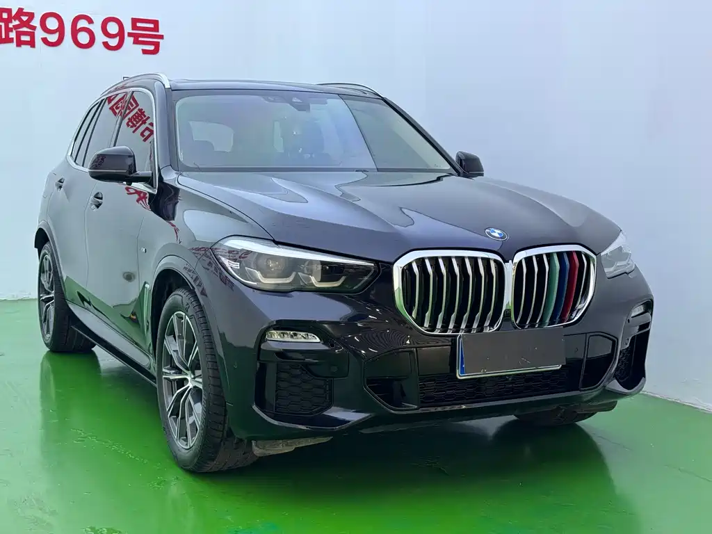 BMW X5 (Import) — миниатюра 3