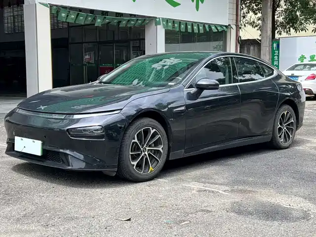 XPeng P7