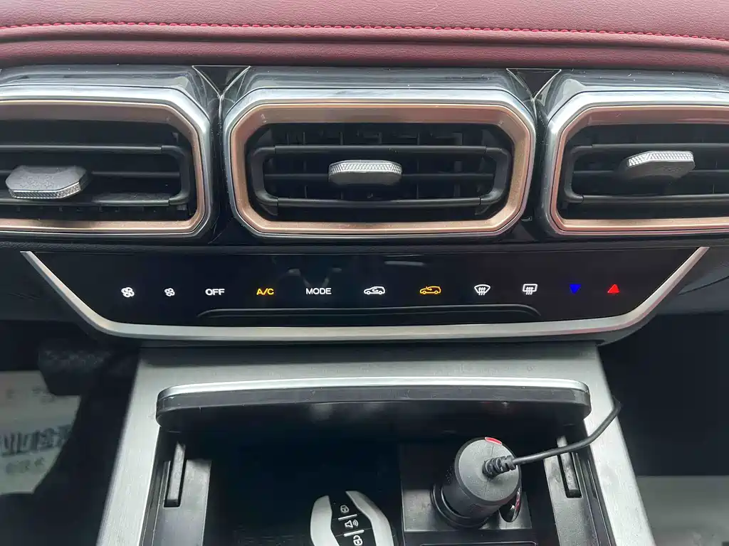 Jetour X70 PLUS - фото 13