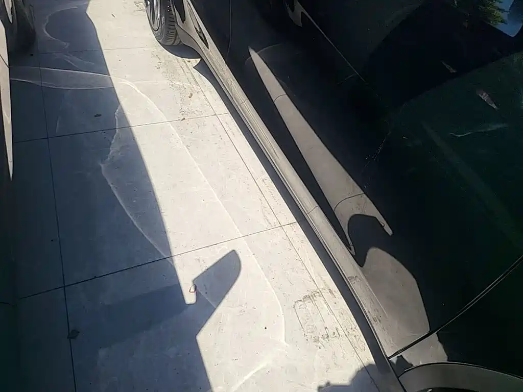 Tesla Model Y — миниатюра 21