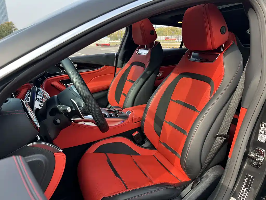 MERCEDES-BENZ AMG GT