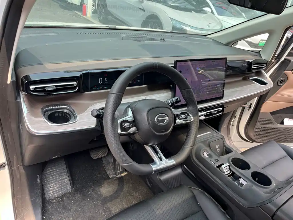 GAC Motor Trumpchi E8 — миниатюра 7