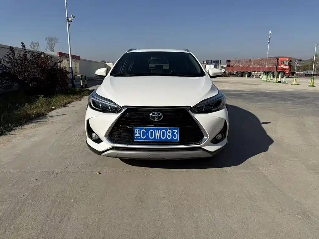 TOYOTA YARIS L ZHIXUAN