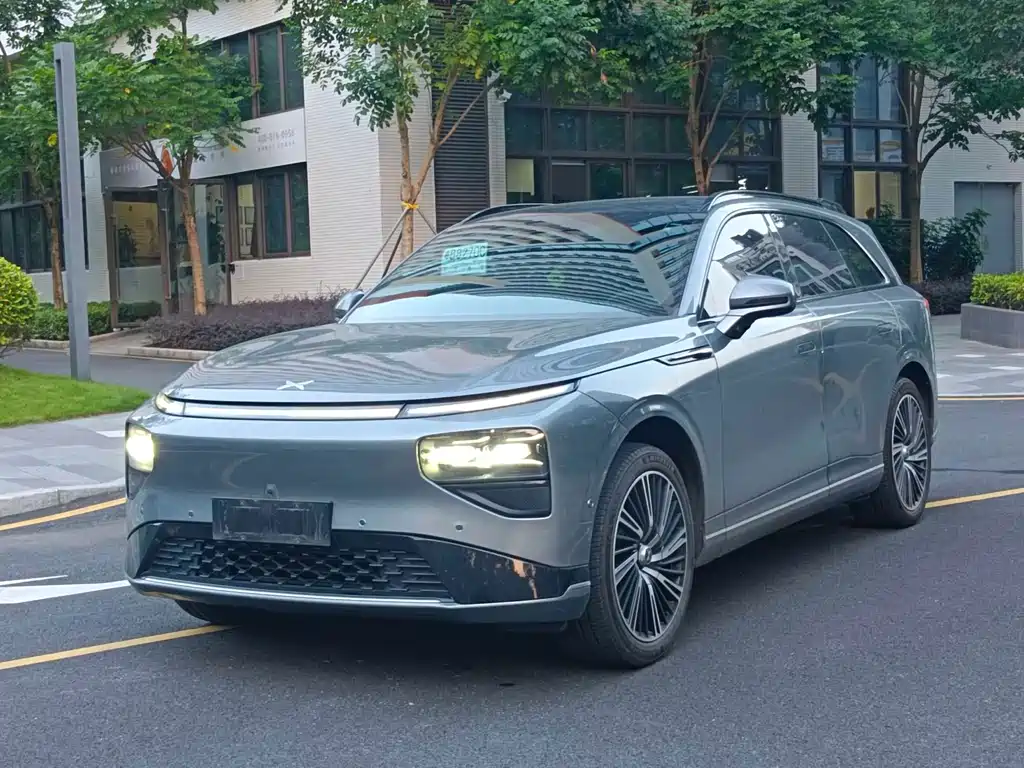 XPeng G9