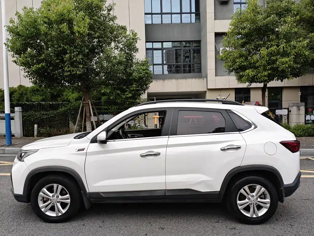 BAIC HUANSU BAIC MAGIC SPEED S5