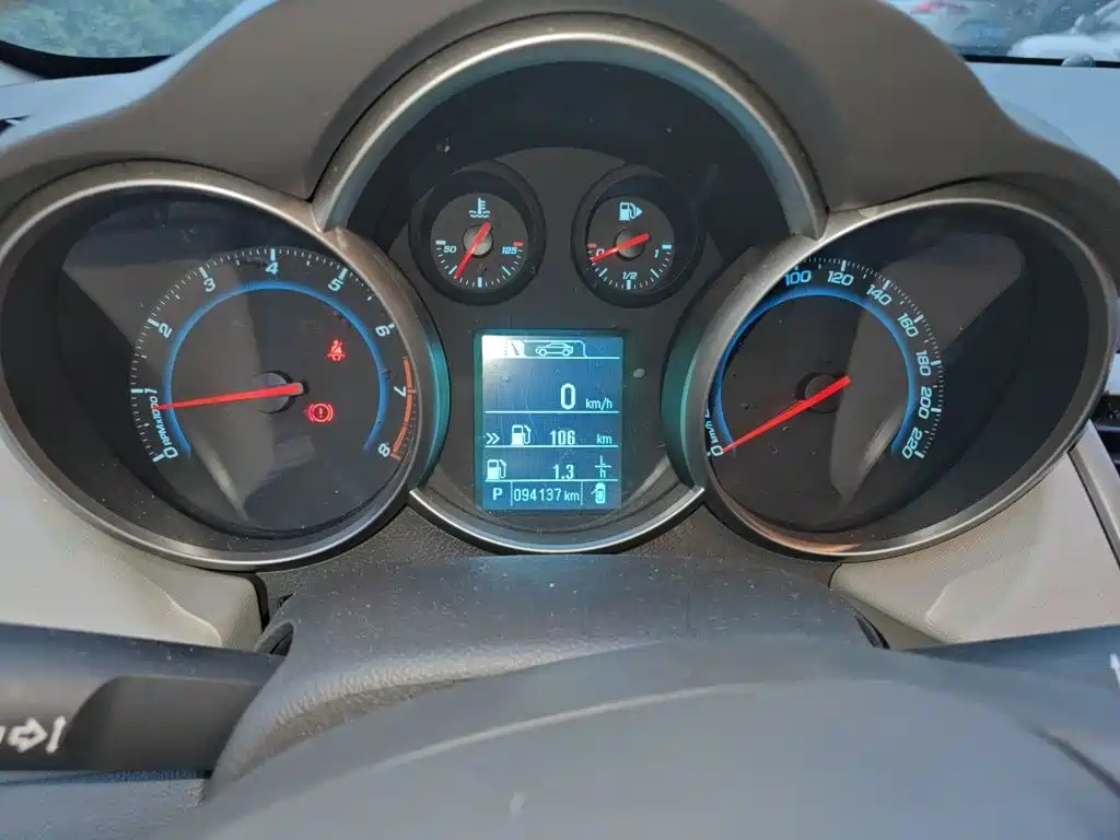 Chevrolet Cruze — миниатюра 12