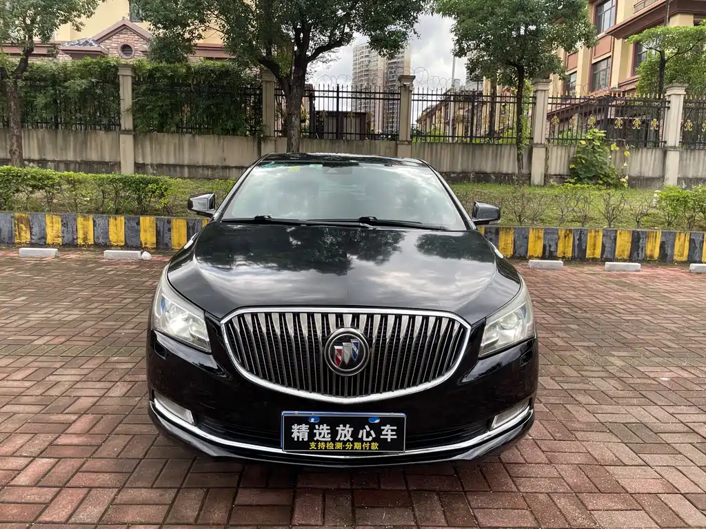 BUICK LACROSSE