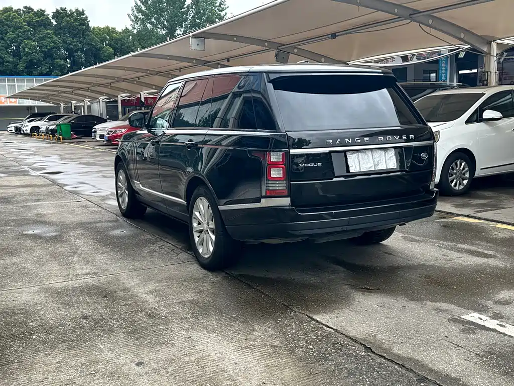 Land Rover Range Rover 2015 3.0 TDV6 Vogue