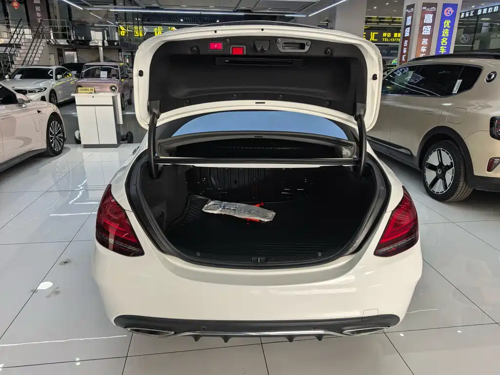 MERCEDES-BENZ C CLASS