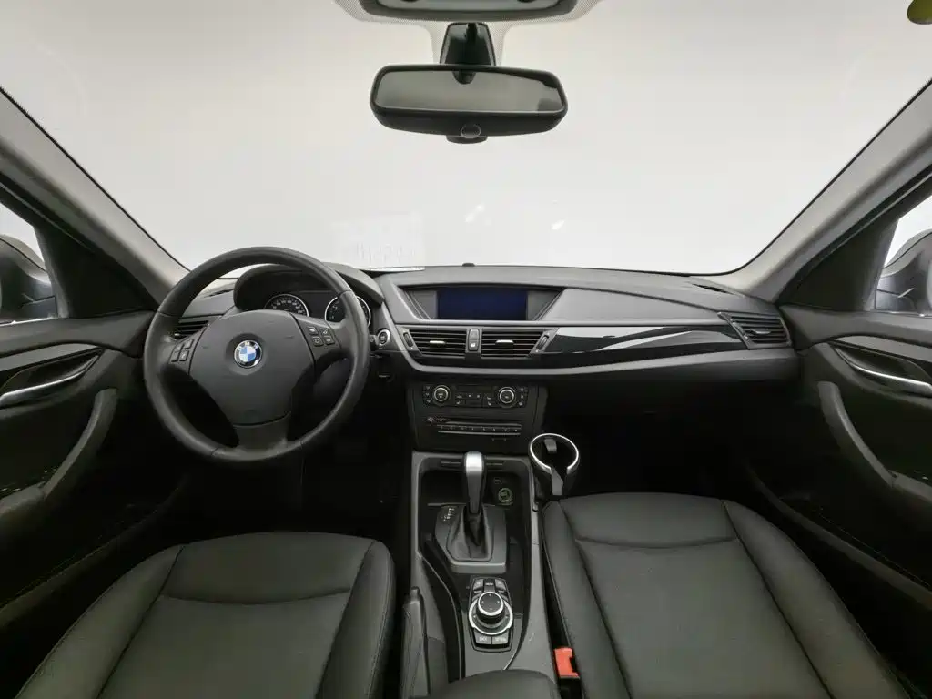 BMW X1 (Import) — миниатюра 5