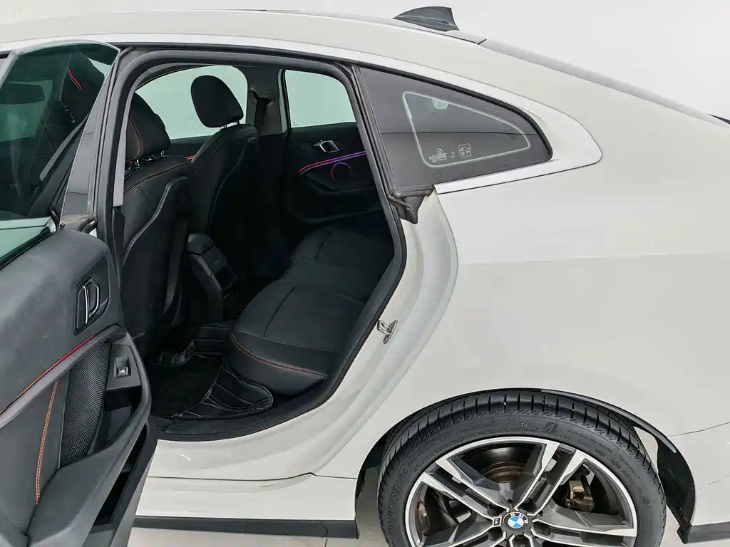 BMW 2 Series (Import) — миниатюра 21