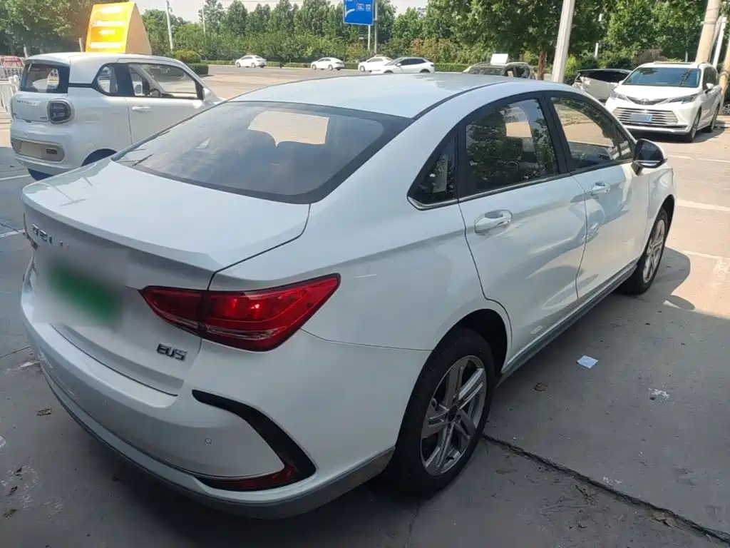 BAIC EU5 2025 Standard