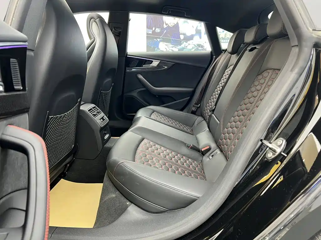 Audi RS 5 — миниатюра 20