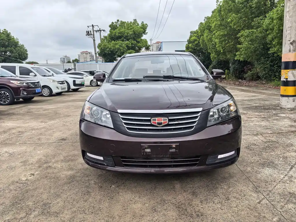 Geely Emgrand 2013 1.5L MT Elite