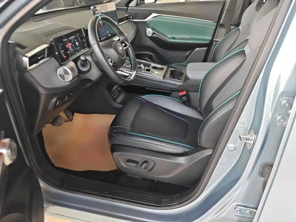 GAC Trumpchi Emkoo 2022 — фото 11