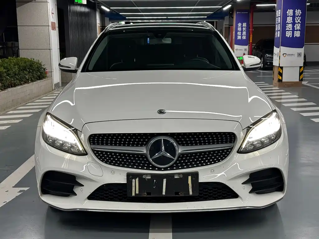 Mercedes-Benz C-Class (Import) — миниатюра 2