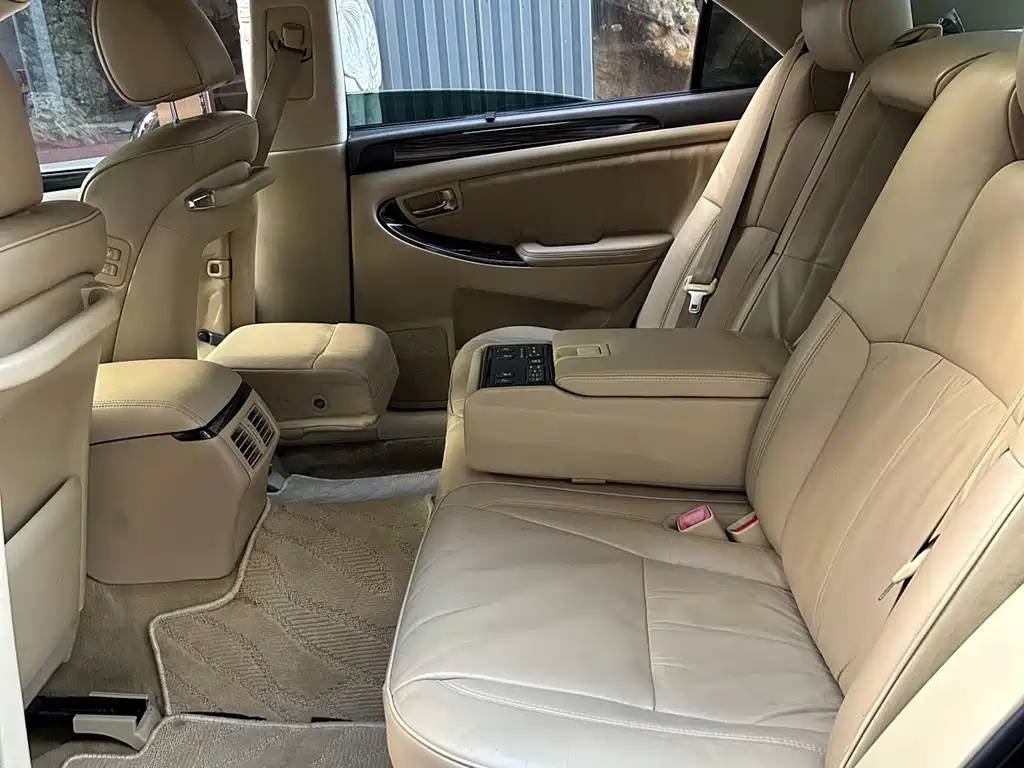 Toyota Crown 2005 3.0L Royal Saloon G