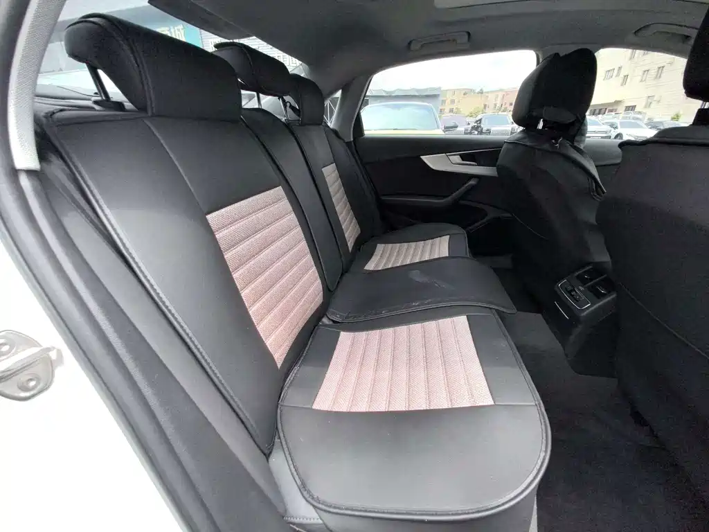 Audi A4L — миниатюра 12