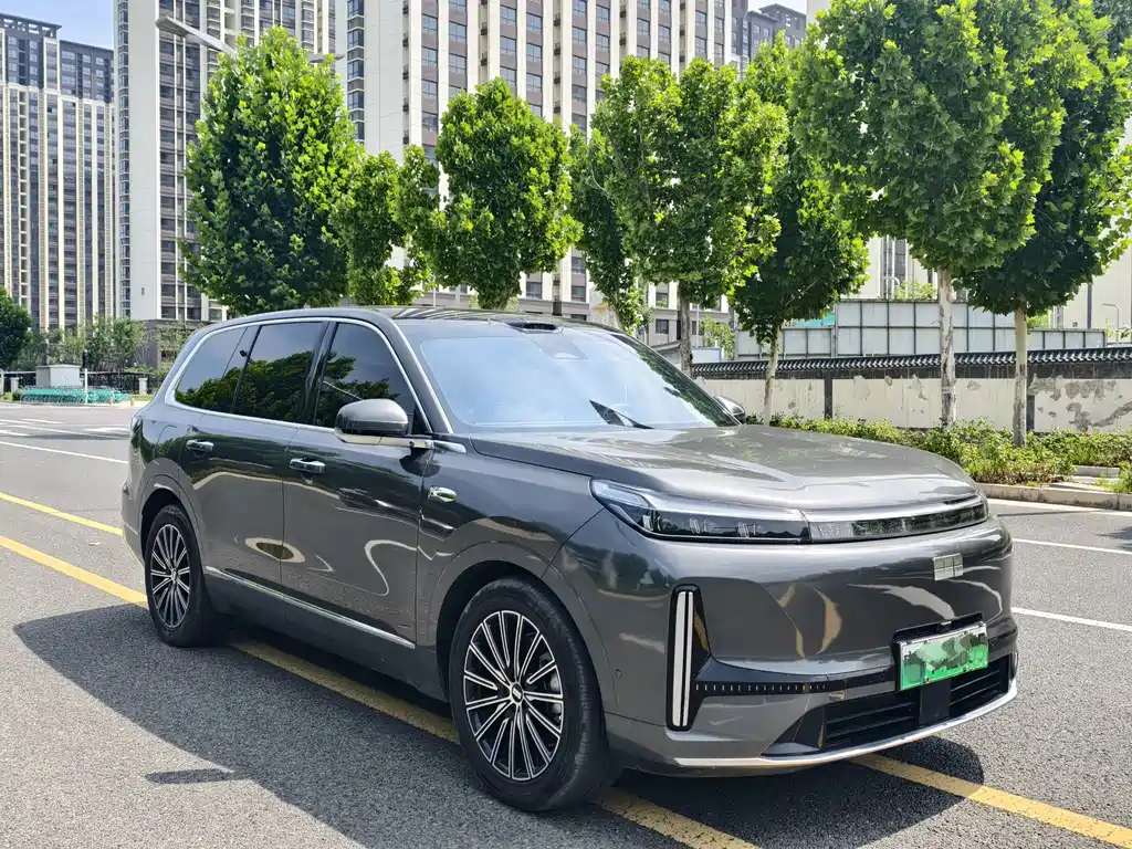 Geely Galaxy Galaxy M9 M9 2025 230km