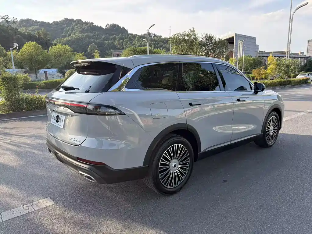 Chery Tiggo 8L — миниатюра 10