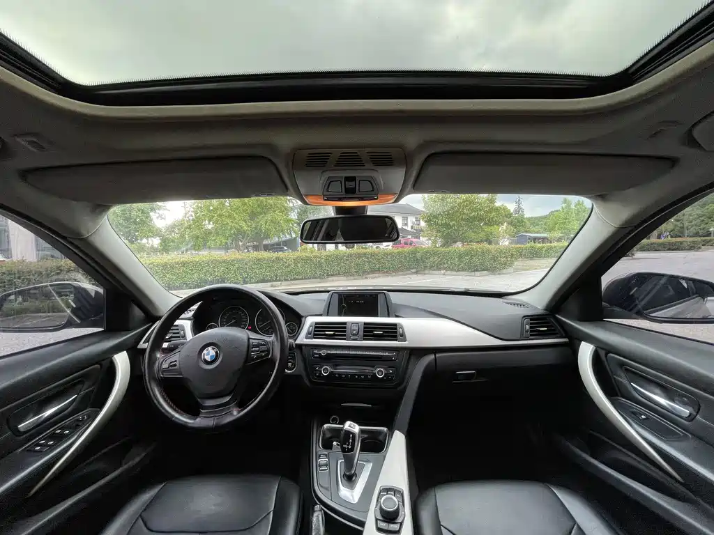 BMW 3 Series — миниатюра 6